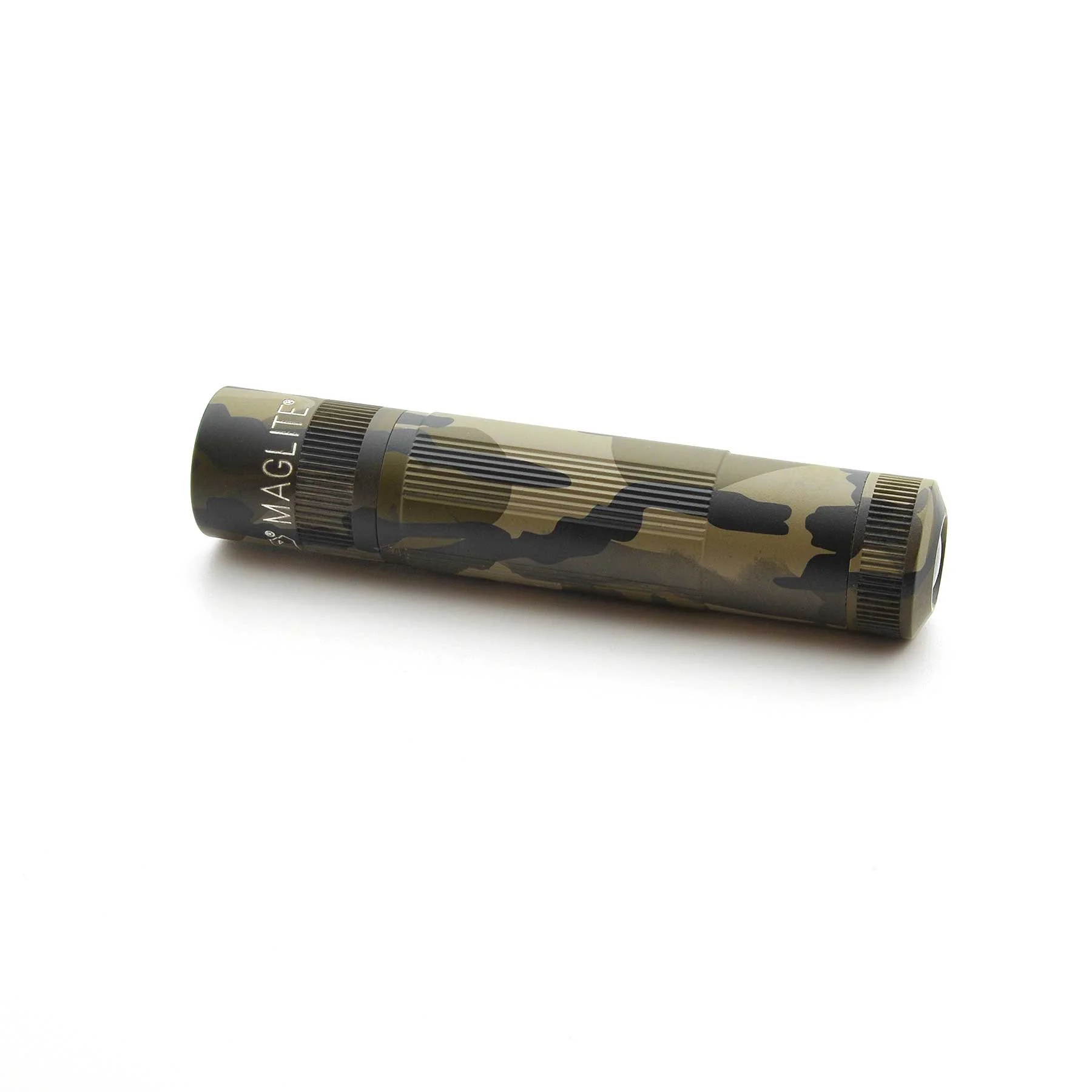 MAGLITE XL50 FLASHLIGHT IN MOSSY OAK ORIGINAL BOTTOMLAND PATTERN - Image 5